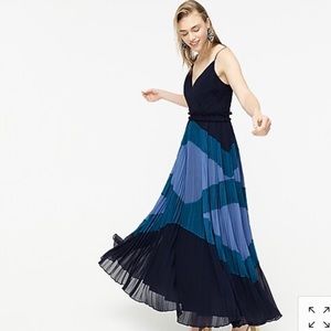 ✨✨NWT✨✨J. CREW PLEATED GEOMETRIC PRINT MAXI DRESS